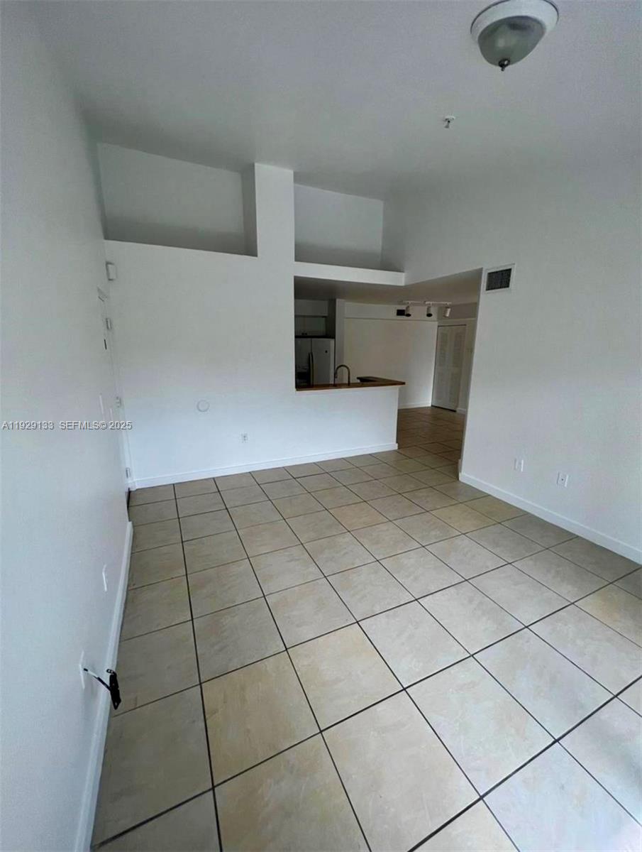 15440 Southwest 284th Street, Unit 5307 Homestead, FL 33033 - Photo 8 of 25 a view of empty room