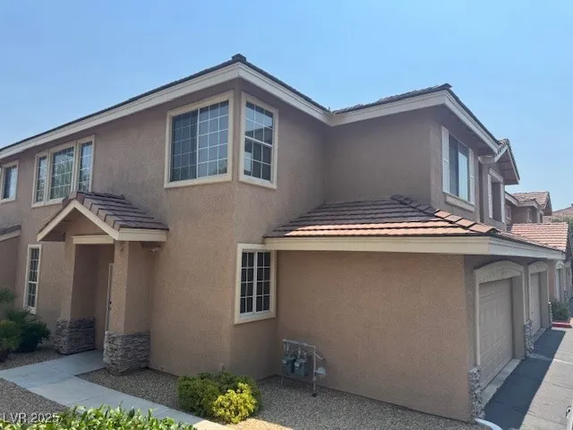 $1,750 | 9901 Trailwood Drive, Unit 1045, Las Vegas, NV 89134