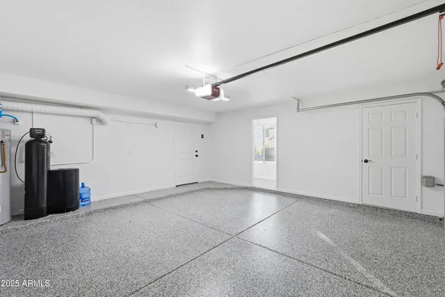 $949,000 | 1709 East Gelding Drive, Phoenix, AZ 85022