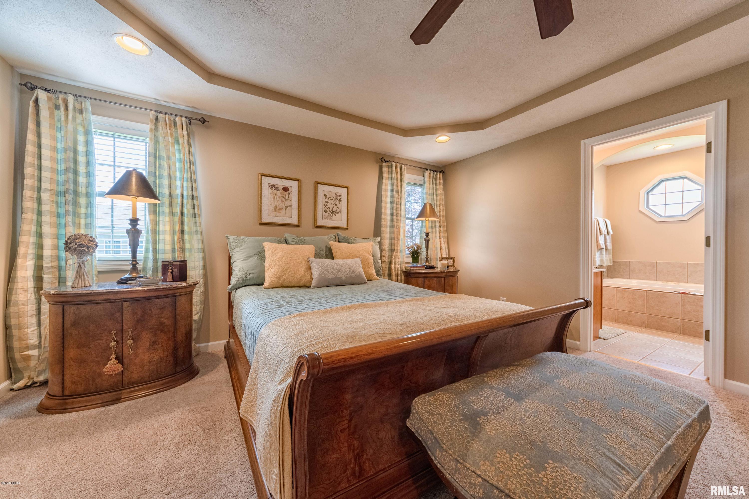 1800 Dynasty Road Herrin, IL 62948 - Photo 8 of 20