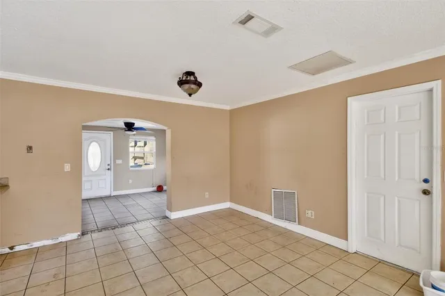 $299,990 | 2509 Willow Oak Drive, Edgewater, FL 32141