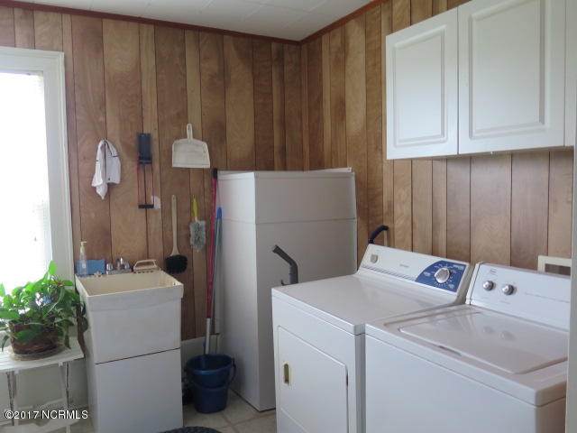 1324 Panhandle Road Faison, NC 28341 - Photo 13 of 19 IMG_1976