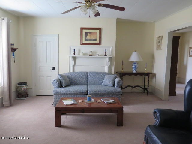 1324 Panhandle Road Faison, NC 28341 - Photo 10 of 19 IMG_1973