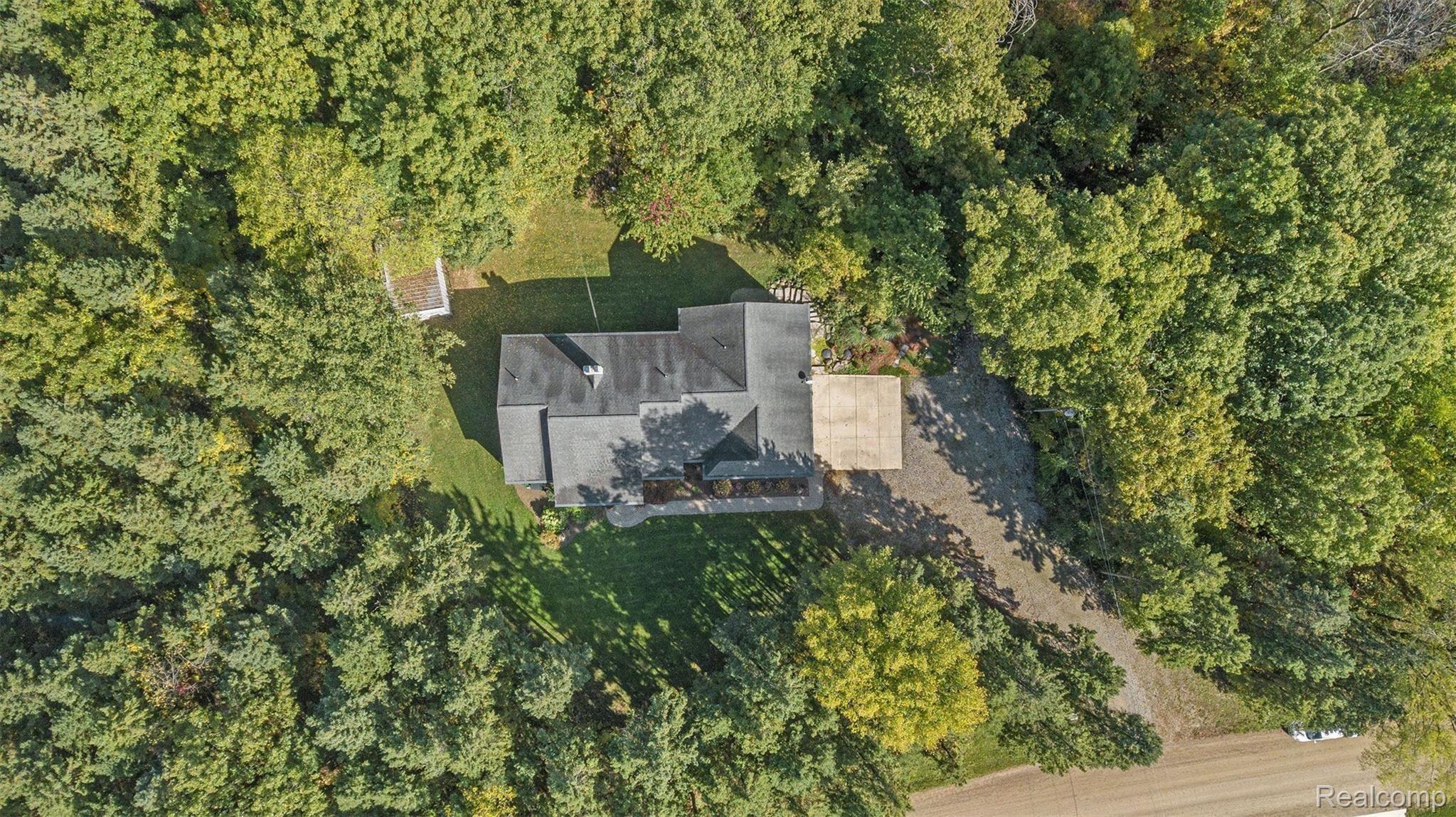 3361 Gentry Road Howell, MI 48843 - Photo 39 of 47 DNSahl2w.jpeg