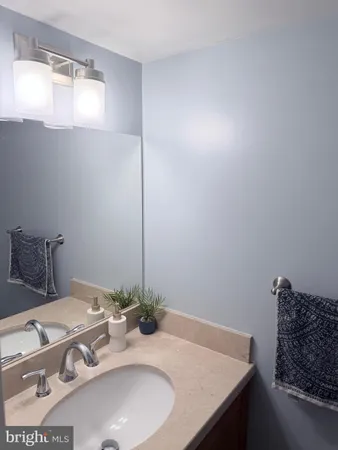 $2,800 | 2254 Covent Gardens Court, Reston, VA 20191