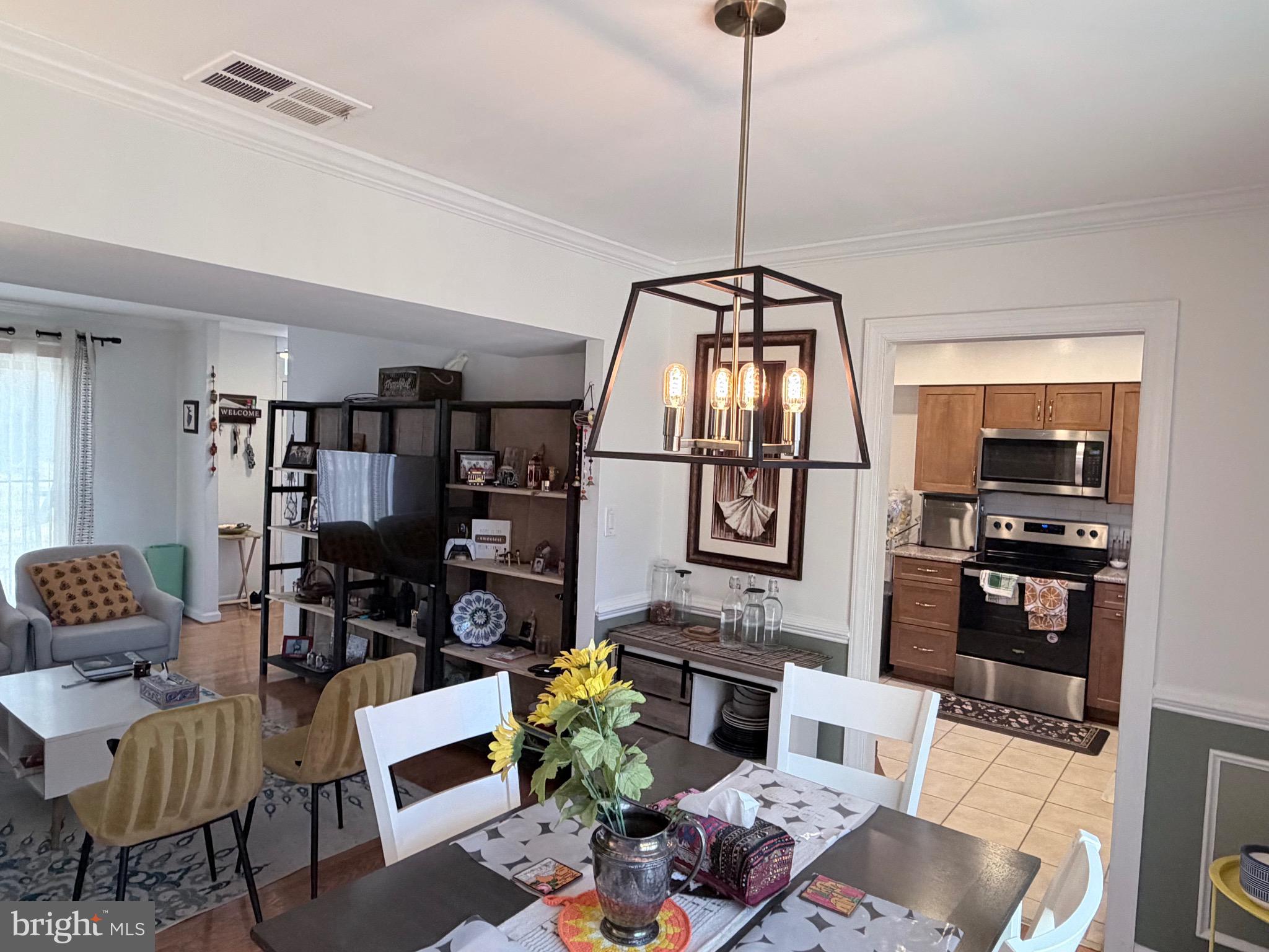 2254 Covent Gardens Court Reston, VA 20191 - Photo 10 of 28