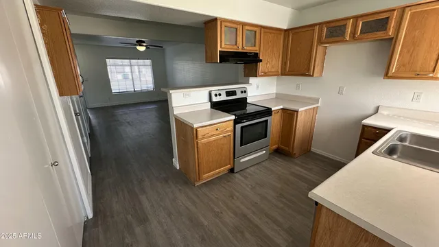 $1,595 | 7801 North 44th Drive, Unit 1183, Glendale, AZ 85301