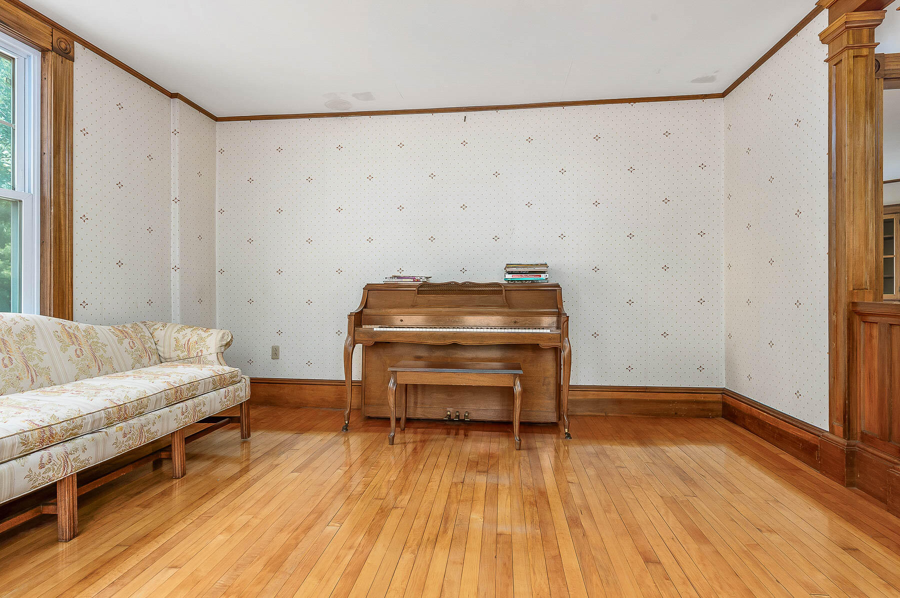 98-100 Whipple Road Kittery, ME 03904 - Photo 4 of 59 seacoastrephotography-3