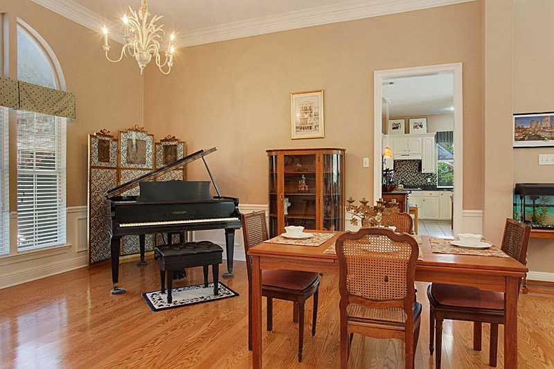 1156 Rue Chinon Mandeville, LA 70471 - Photo 3 of 25 Gallery Image 3