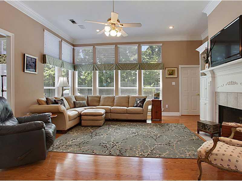 1156 Rue Chinon Mandeville, LA 70471 - Photo 4 of 25 Gallery Image 4