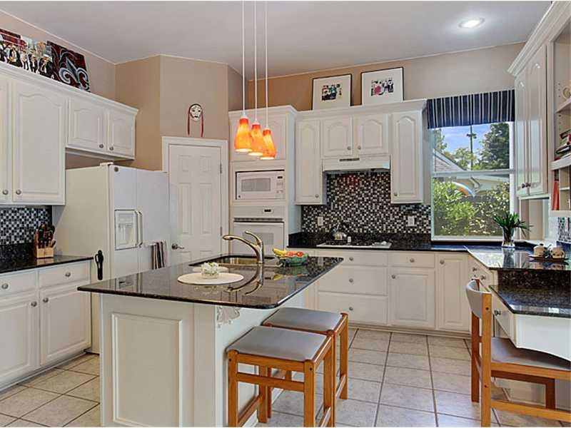 1156 Rue Chinon Mandeville, LA 70471 - Photo 5 of 25 Gallery Image 5