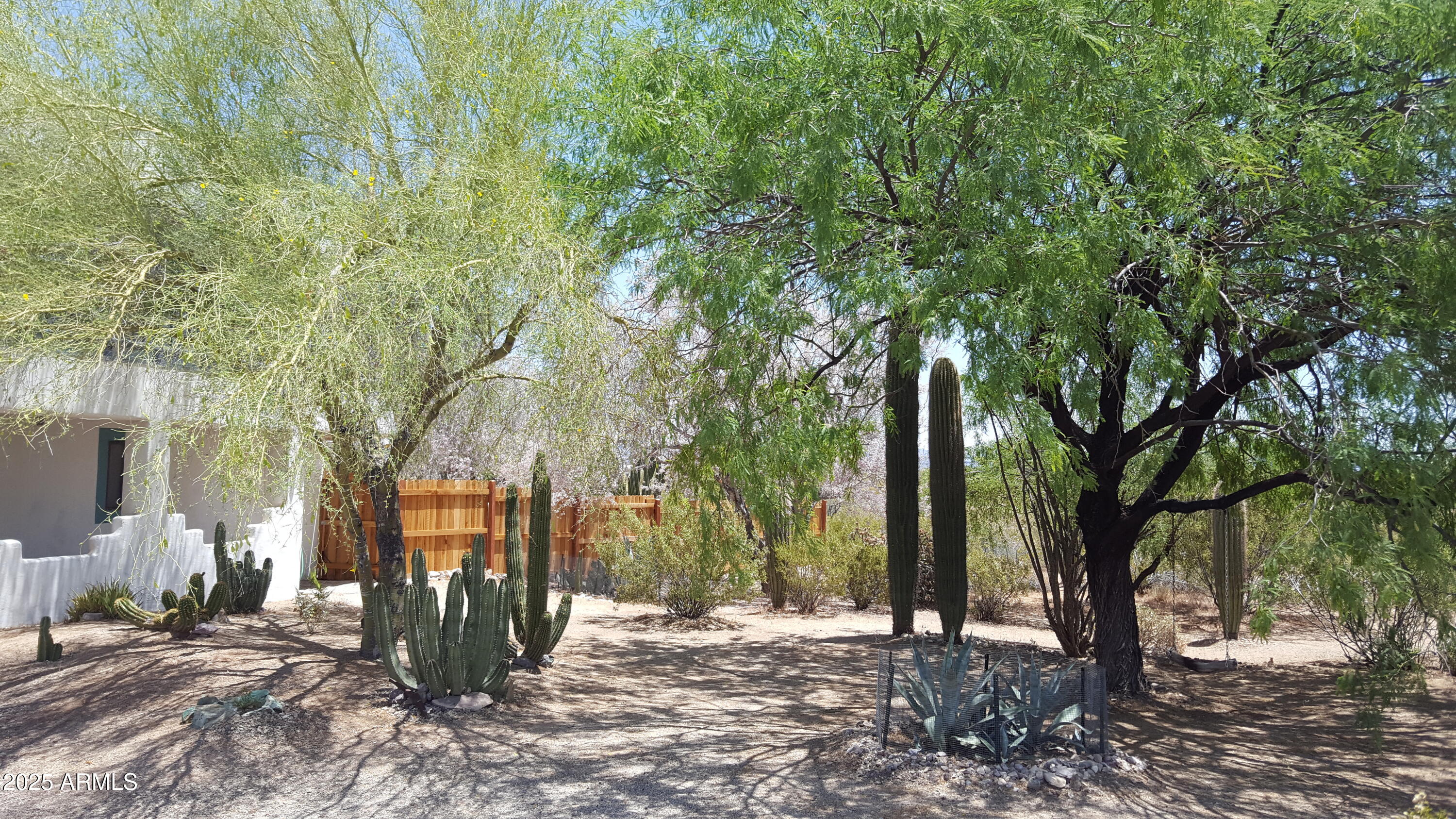 2860 North Elliott Road Ajo, AZ 85321 - Photo 28 of 35 a view of outdoor space with garden view