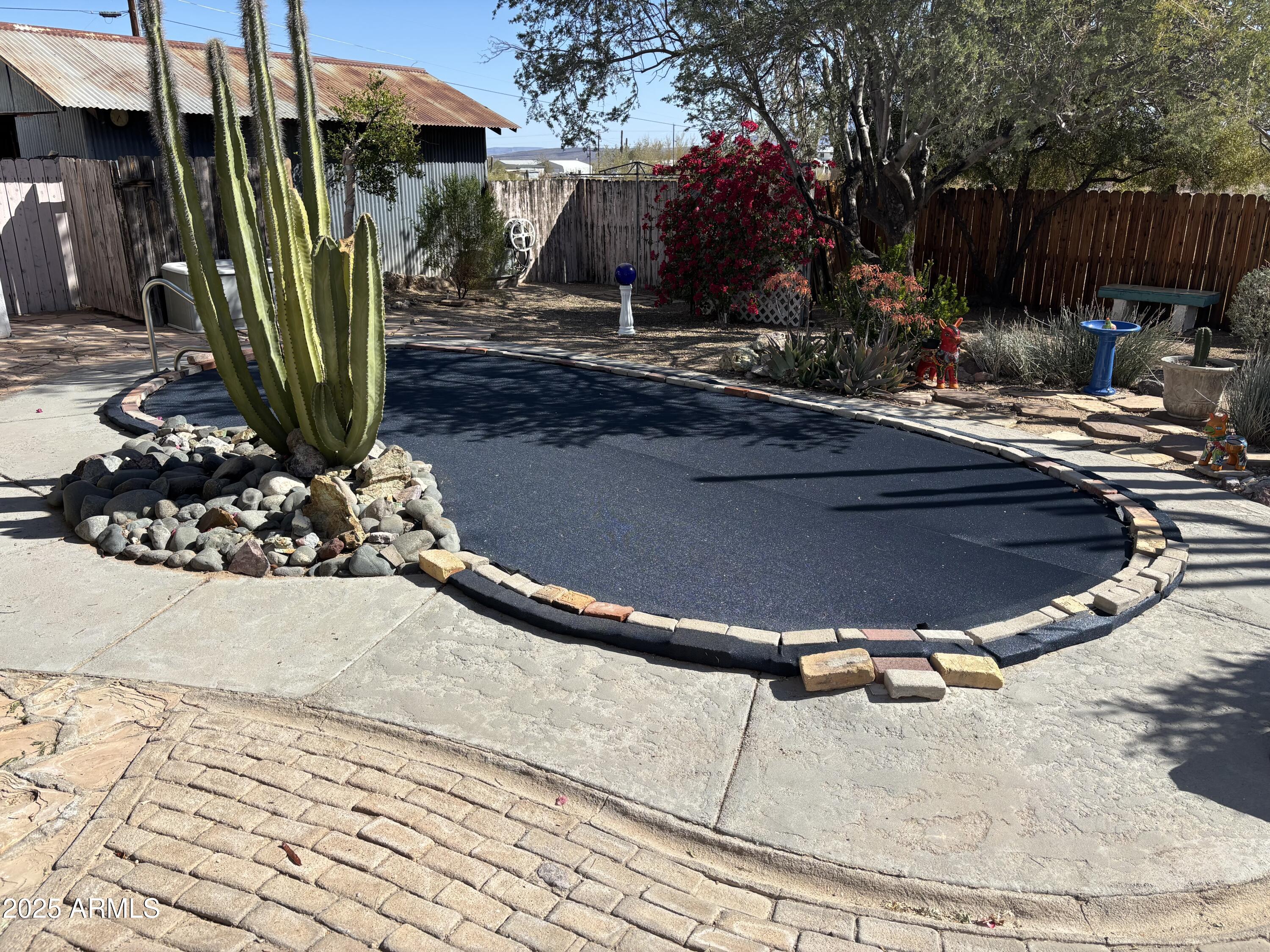 2860 North Elliott Road Ajo, AZ 85321 - Photo 10 of 35 a view of outdoor space and yard