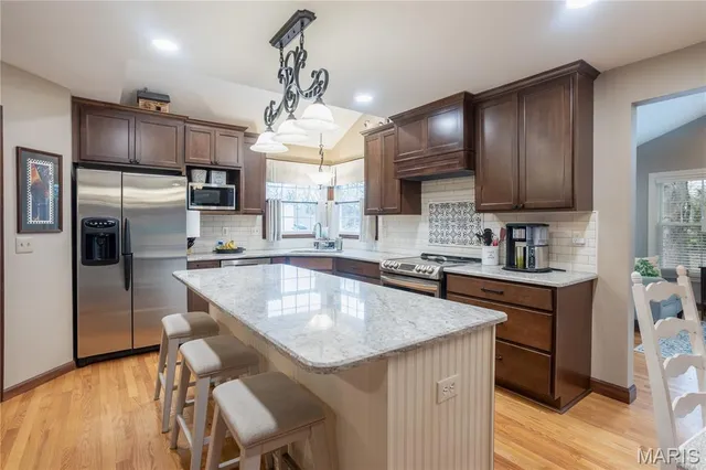 $689,000 | 1602 Mauvering Court, Manchester, MO 63021