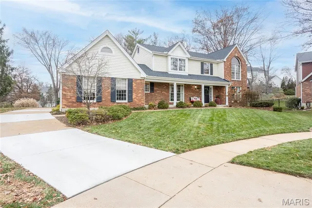 $689,000 | 1602 Mauvering Court, Manchester, MO 63021