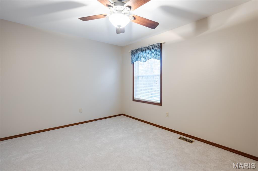 1602 Mauvering Court Manchester, MO 63021 - Photo 23 of 39