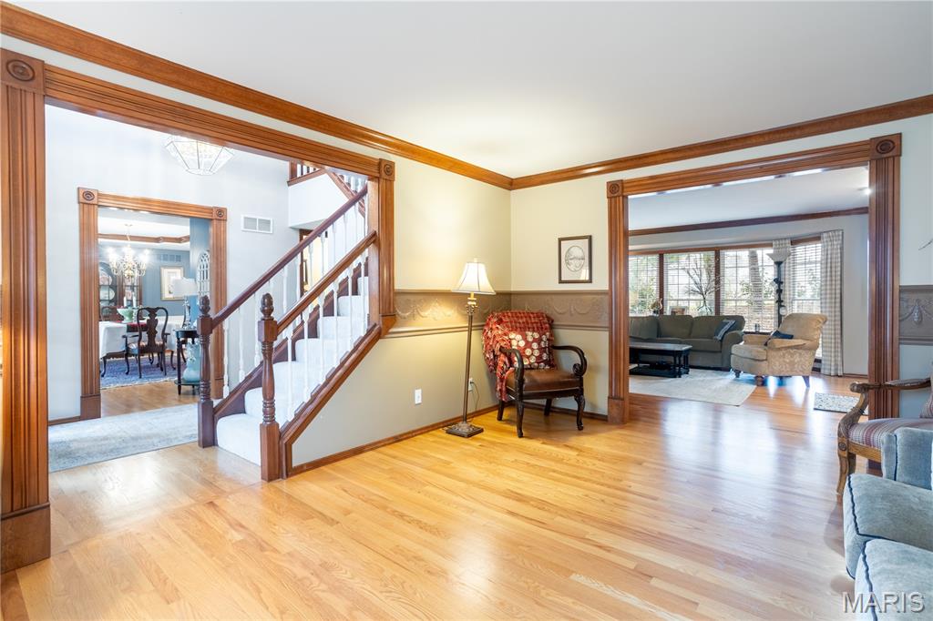 1602 Mauvering Court Manchester, MO 63021 - Photo 9 of 39