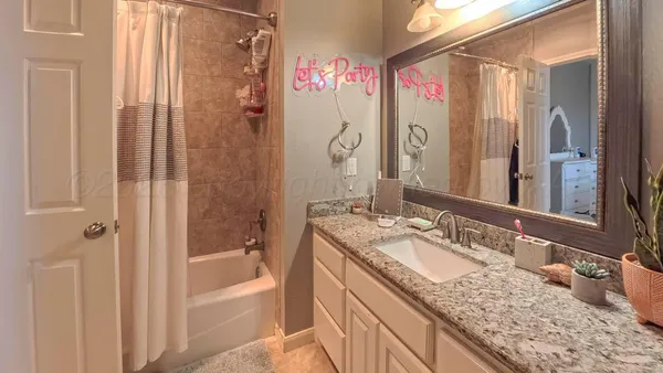 $840,000 | 8901 Red Wing Road, Amarillo, TX 79119