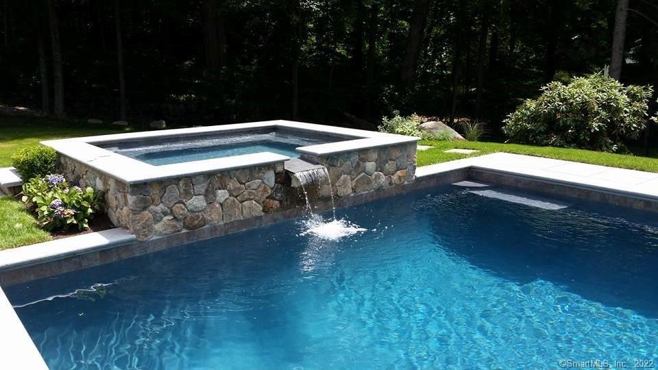 17 Darbrook Road Westport, CT 06880 - Photo 1 of 1