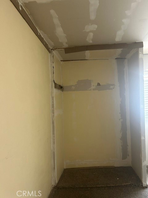 35057 Birch Road Barstow, CA 92311 - Photo 6 of 15 a view of small space