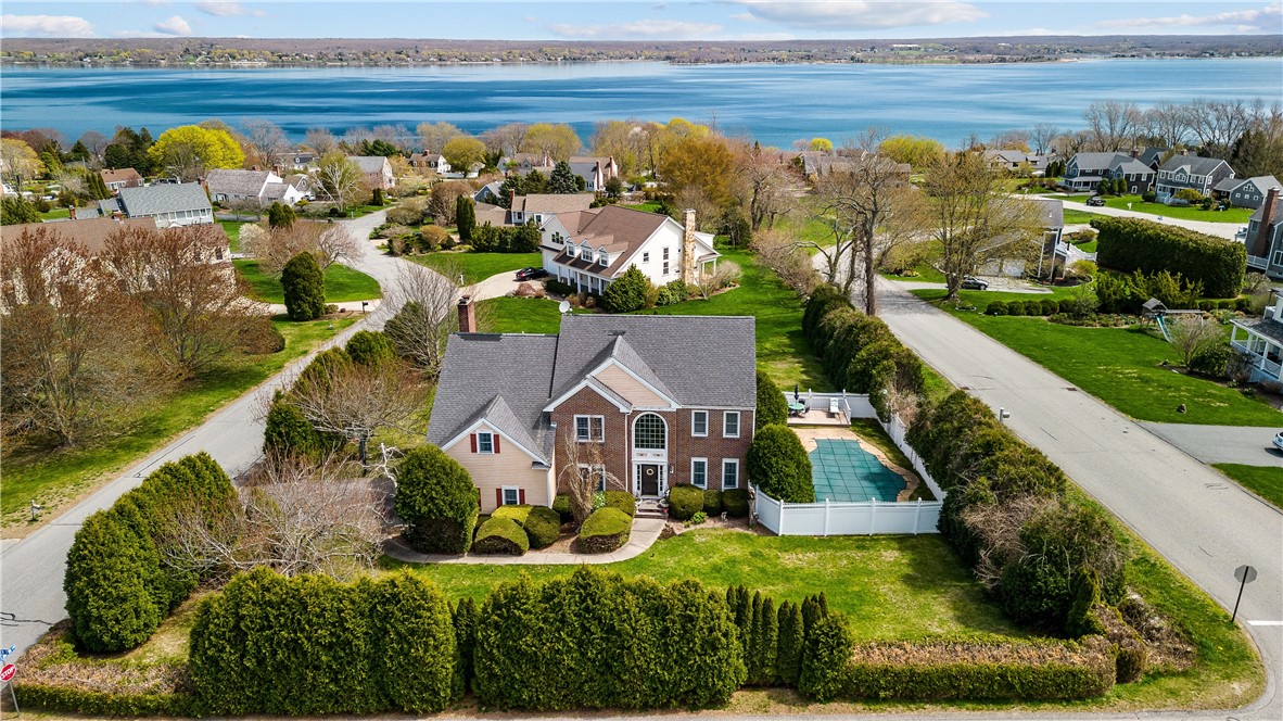 6 Rader Court Portsmouth, RI 02871 - Photo 2 of 47 Gallery Image 2