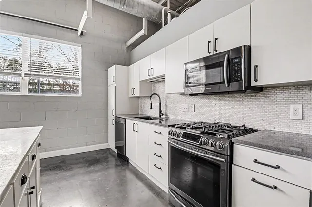 $359,000 | 5200 Peachtree Road, Unit 2101, Atlanta, GA 30341