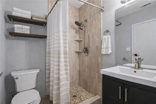 $359,000 | 5200 Peachtree Road, Unit 2101, Atlanta, GA 30341