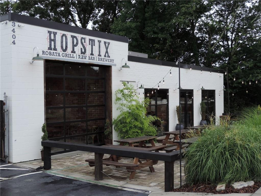 5200 Peachtree Road, Unit 2101 Atlanta, GA 30341 - Photo 31 of 37 a view of a house with backyard and plants