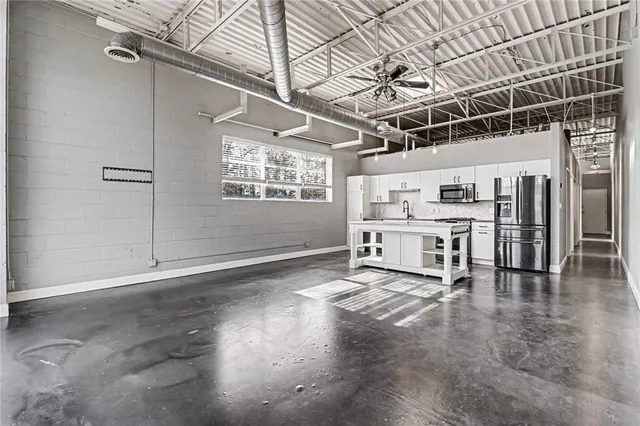 $359,000 | 5200 Peachtree Road, Unit 2101, Atlanta, GA 30341