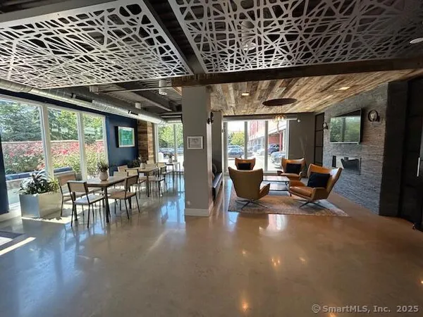 $3,090 | 112 A Southfield Avenue, Unit 312, Stamford, CT 06902