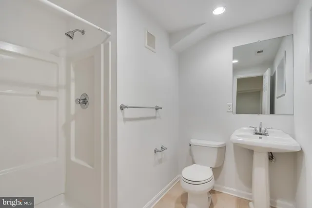 $6,500 | 7829 Old Dominion Drive, McLean, VA 22102