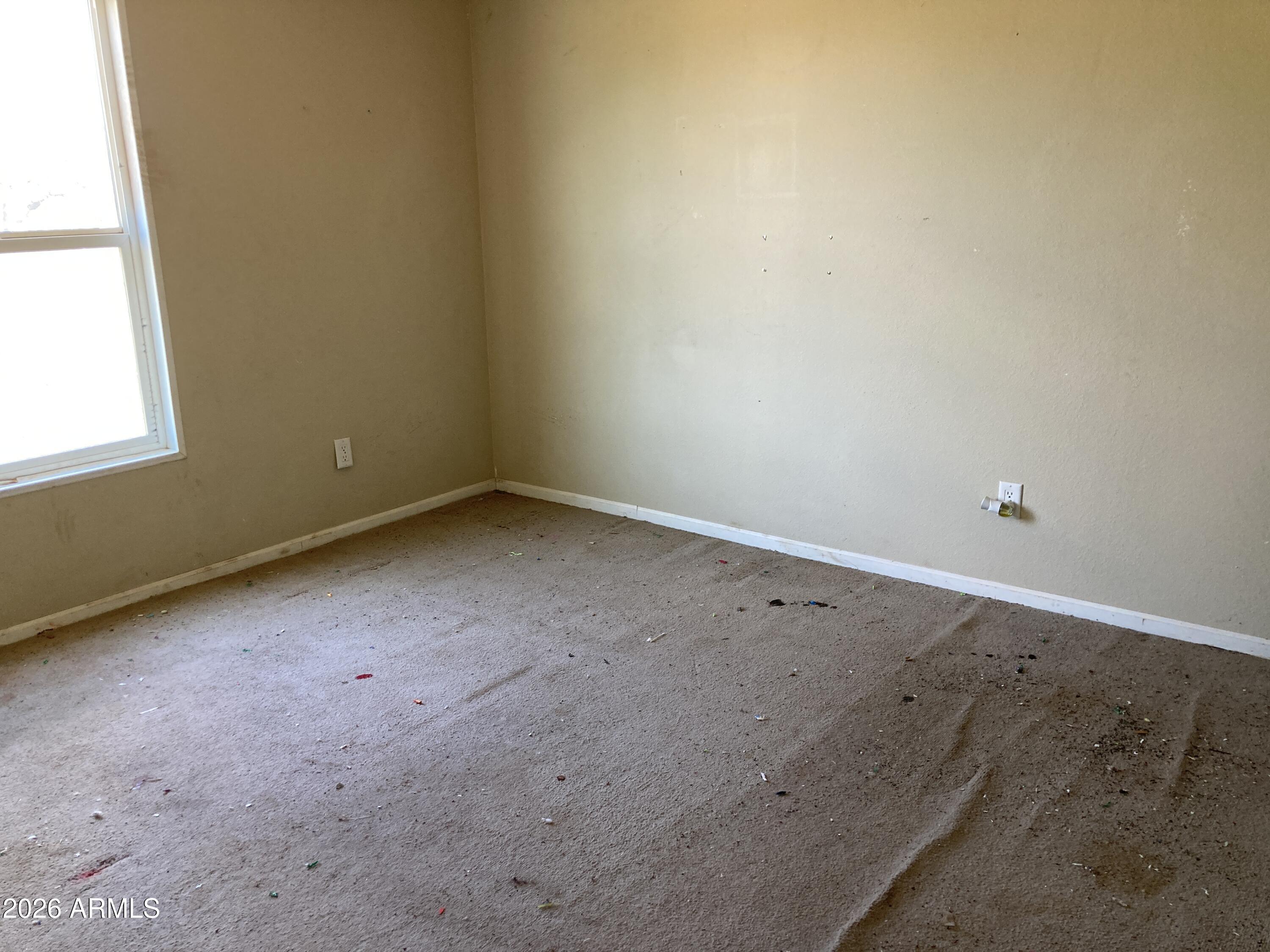 8867 East Bloomfield Road Hereford, AZ 85615 - Photo 7 of 8 Bdrm 3