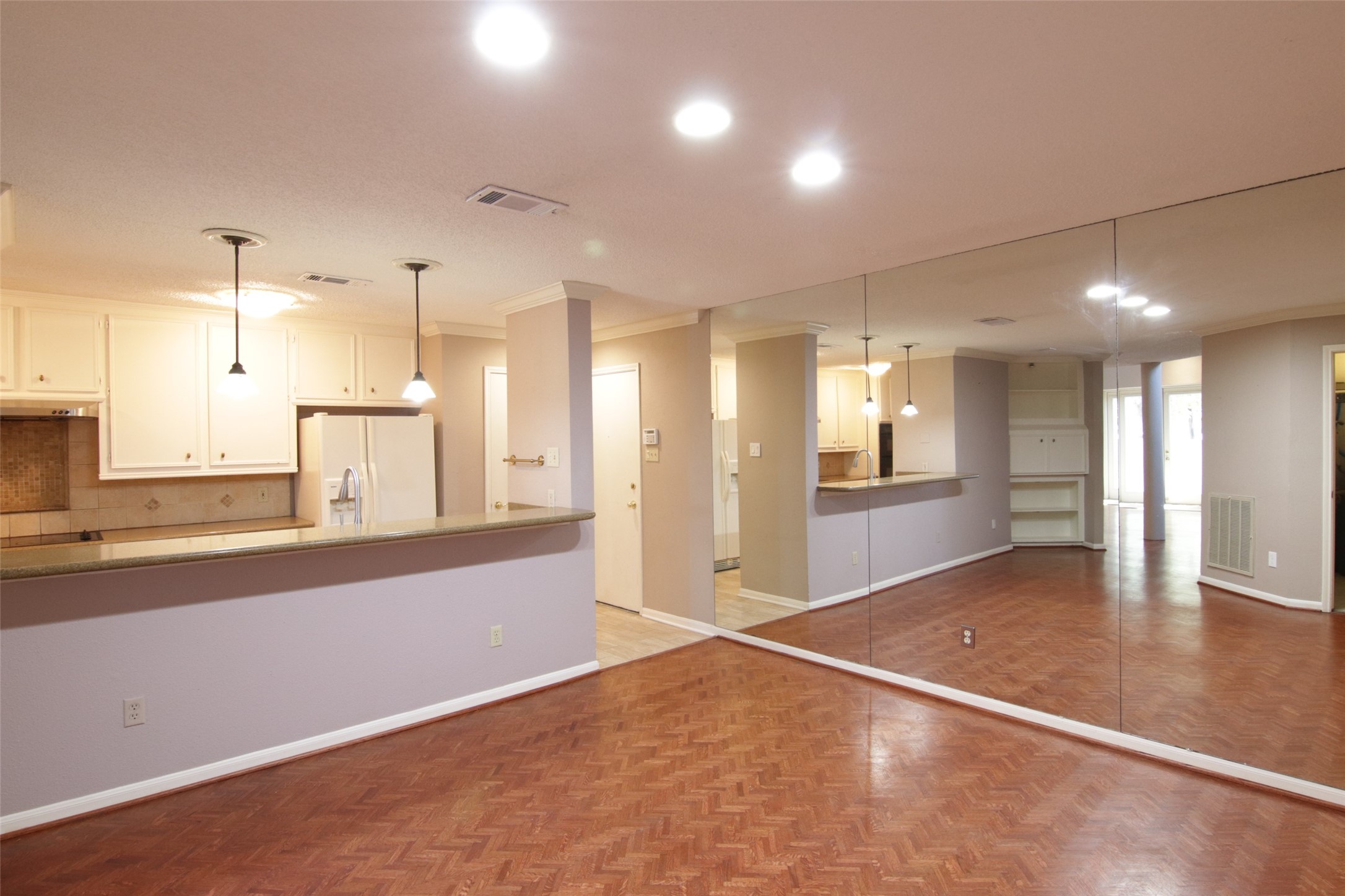 2602 Rice Boulevard West University Place, TX 77005 - Photo 11 of 24