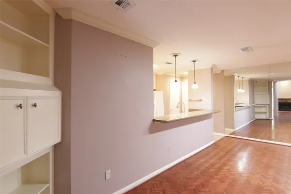 $2,750 | 2602 Rice Boulevard, West University Place, TX 77005