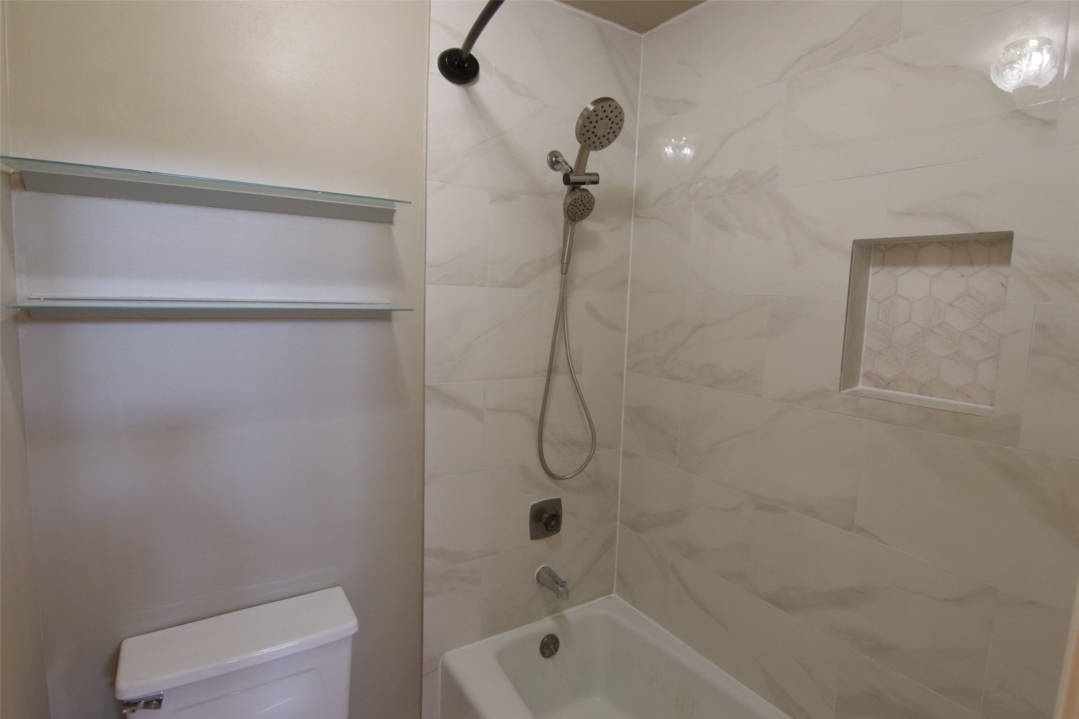 2602 Rice Boulevard West University Place, TX 77005 - Photo 17 of 24