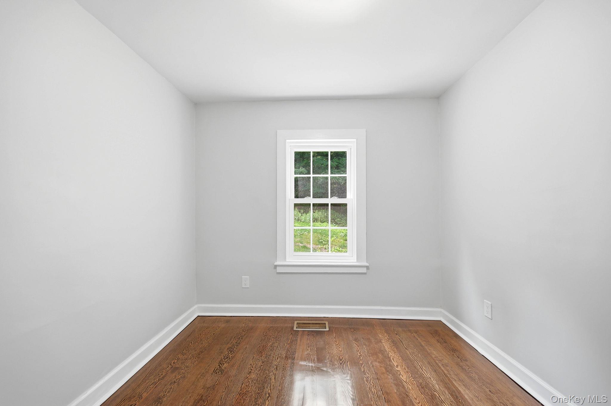 472 Bullet Hole Road Mahopac, NY 10541 - Photo 9 of 45