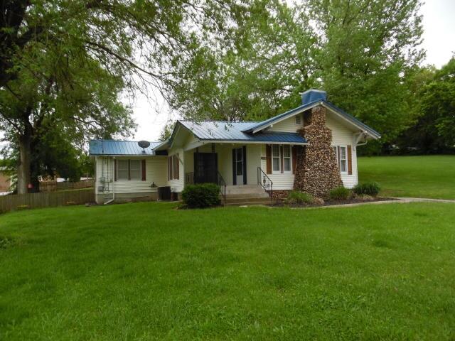604 Old Exeter Road Cassville, MO 65625 - Photo 1 of 1 Front View