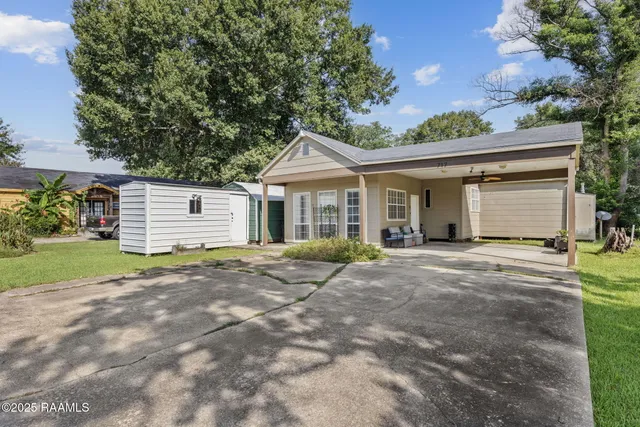 $145,000 | 717 West Northern Avenue, Crowley, LA 70526