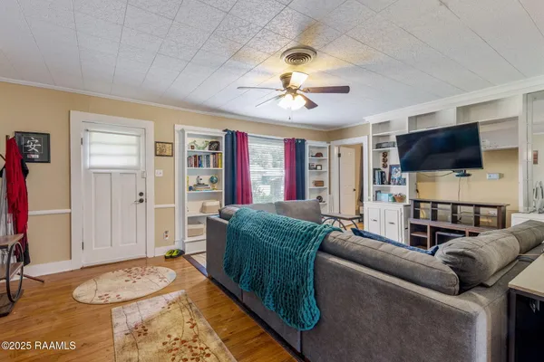 $145,000 | 717 West Northern Avenue, Crowley, LA 70526