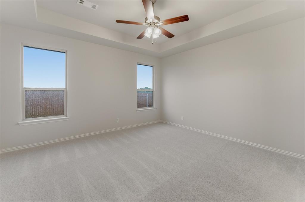 1333 Frio Drive Springtown, TX 76082 - Photo 13 of 25