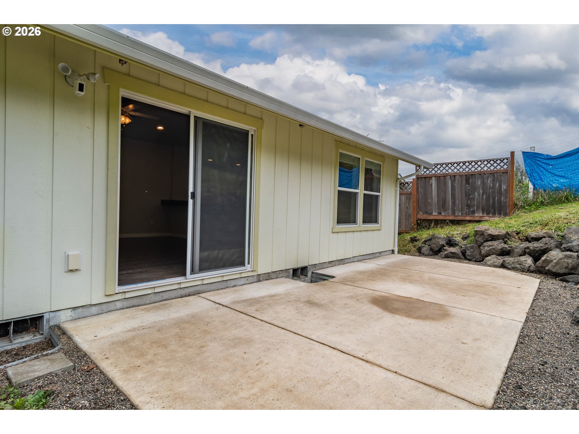 4509 Northeast Ridenour Street Winchester, OR 97495 - Photo 37 of 41