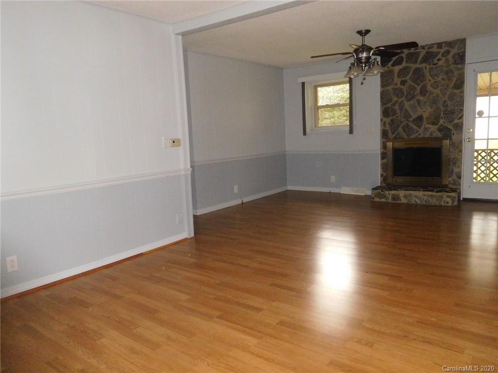 1689 Gilroy Road Iron Station, NC 28080 - Photo 11 of 25 Gallery Image 11