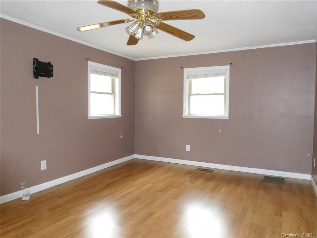 1689 Gilroy Road Iron Station, NC 28080 - Photo 14 of 25 Gallery Image 14