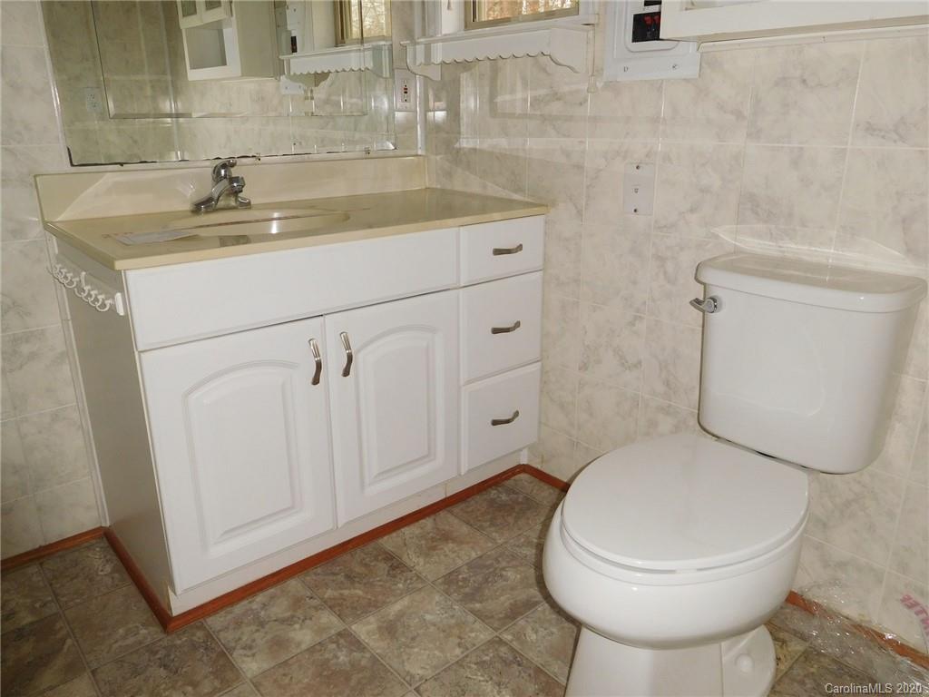 1689 Gilroy Road Iron Station, NC 28080 - Photo 15 of 25 Gallery Image 15