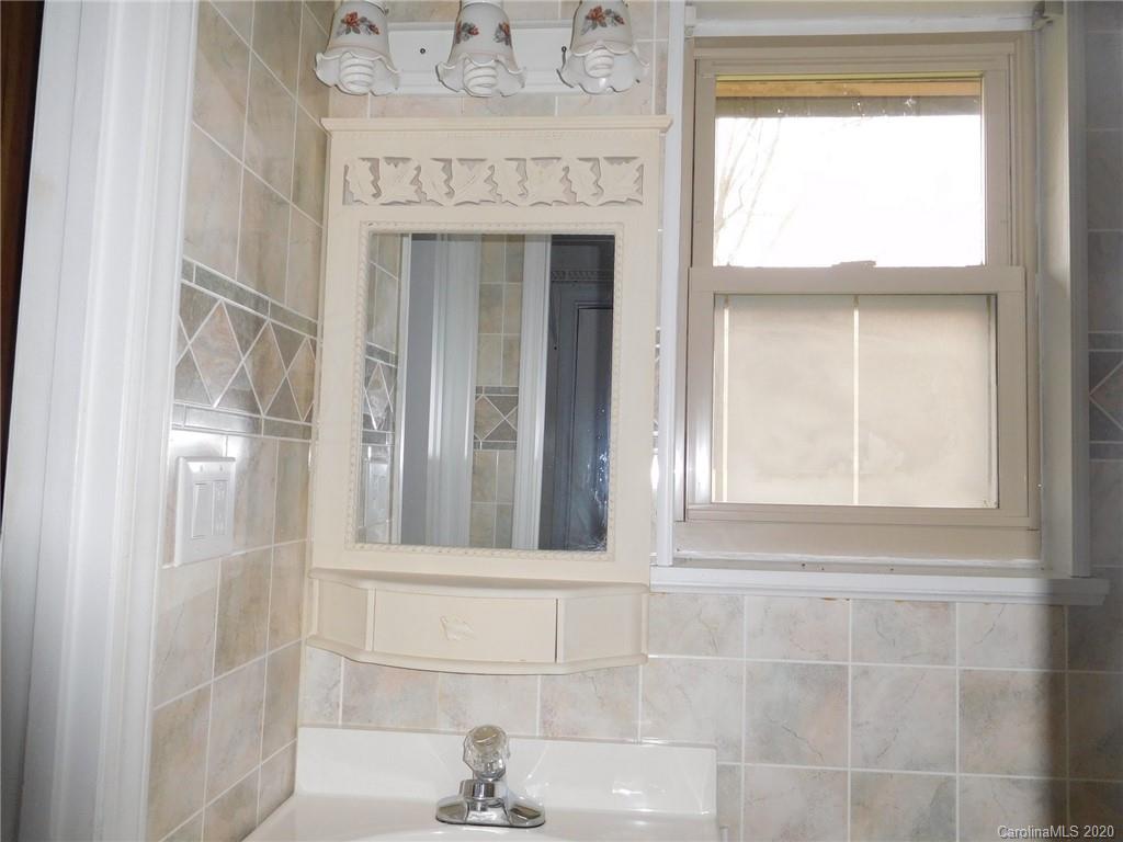 1689 Gilroy Road Iron Station, NC 28080 - Photo 16 of 25 Gallery Image 16
