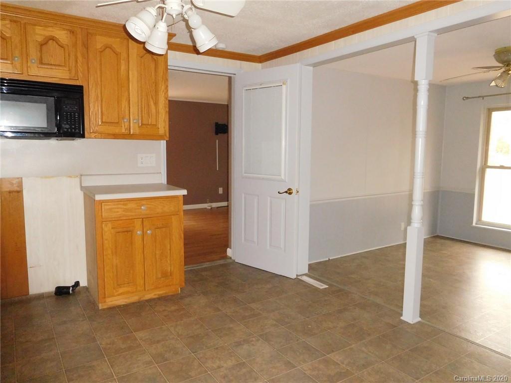 1689 Gilroy Road Iron Station, NC 28080 - Photo 8 of 25 Gallery Image 8
