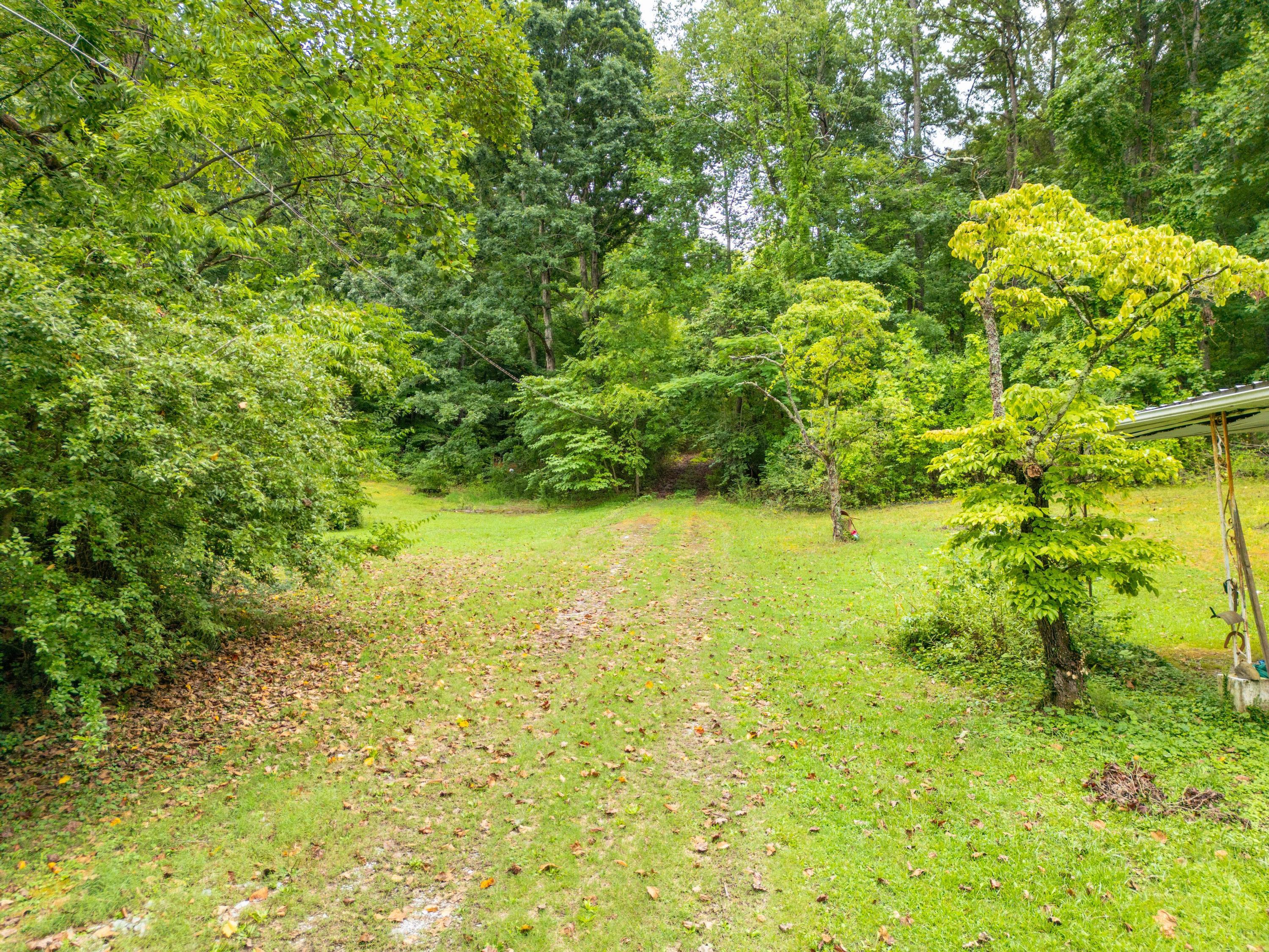 8438 Middle Valley Road Hixson, TN 37343 - Photo 11 of 22 8438 Middle Valley Rd, Hixson, TN 37343