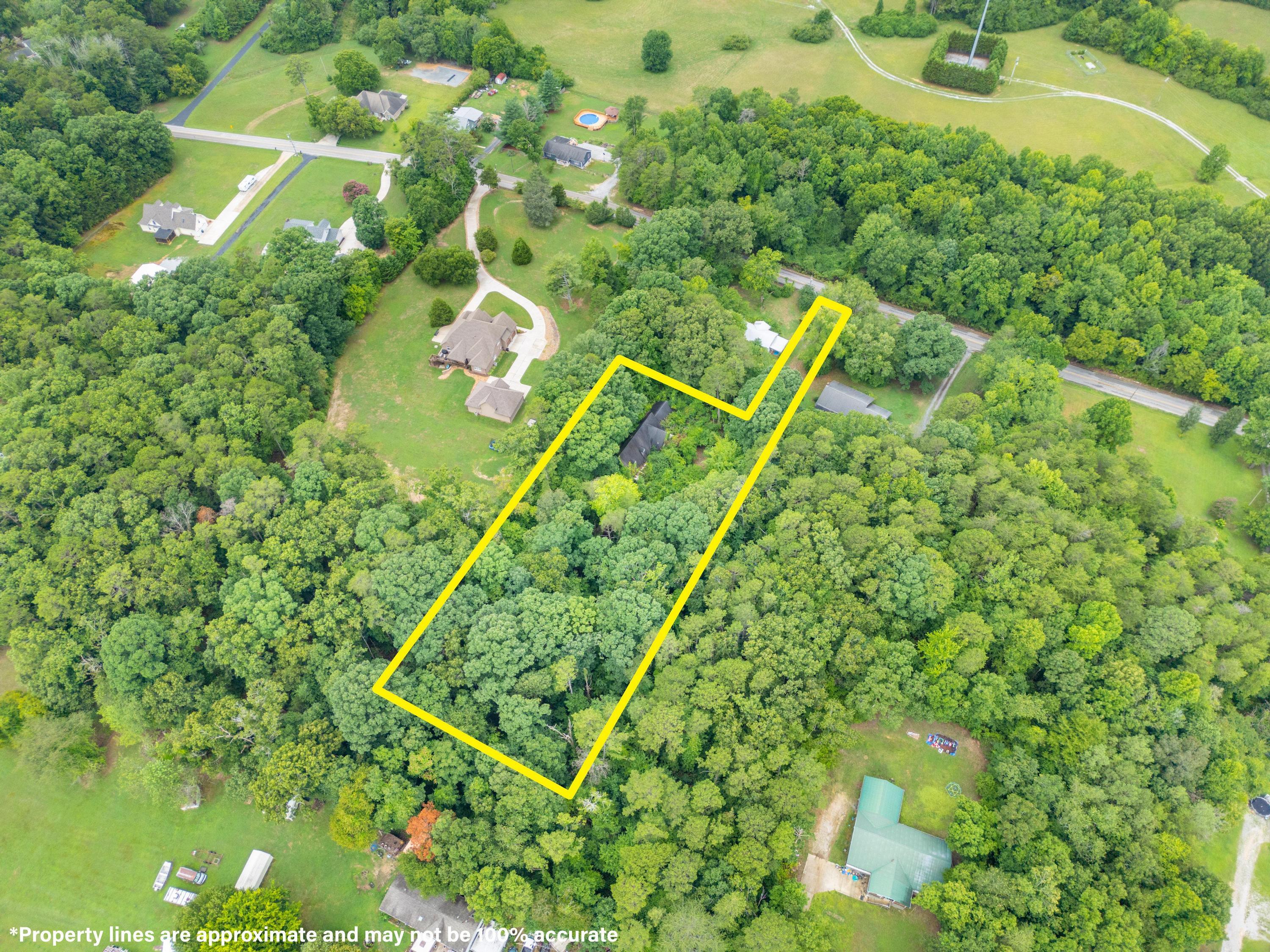 8438 Middle Valley Road Hixson, TN 37343 - Photo 6 of 22 8438 Middle Valley Rd, Hixson, TN 37343