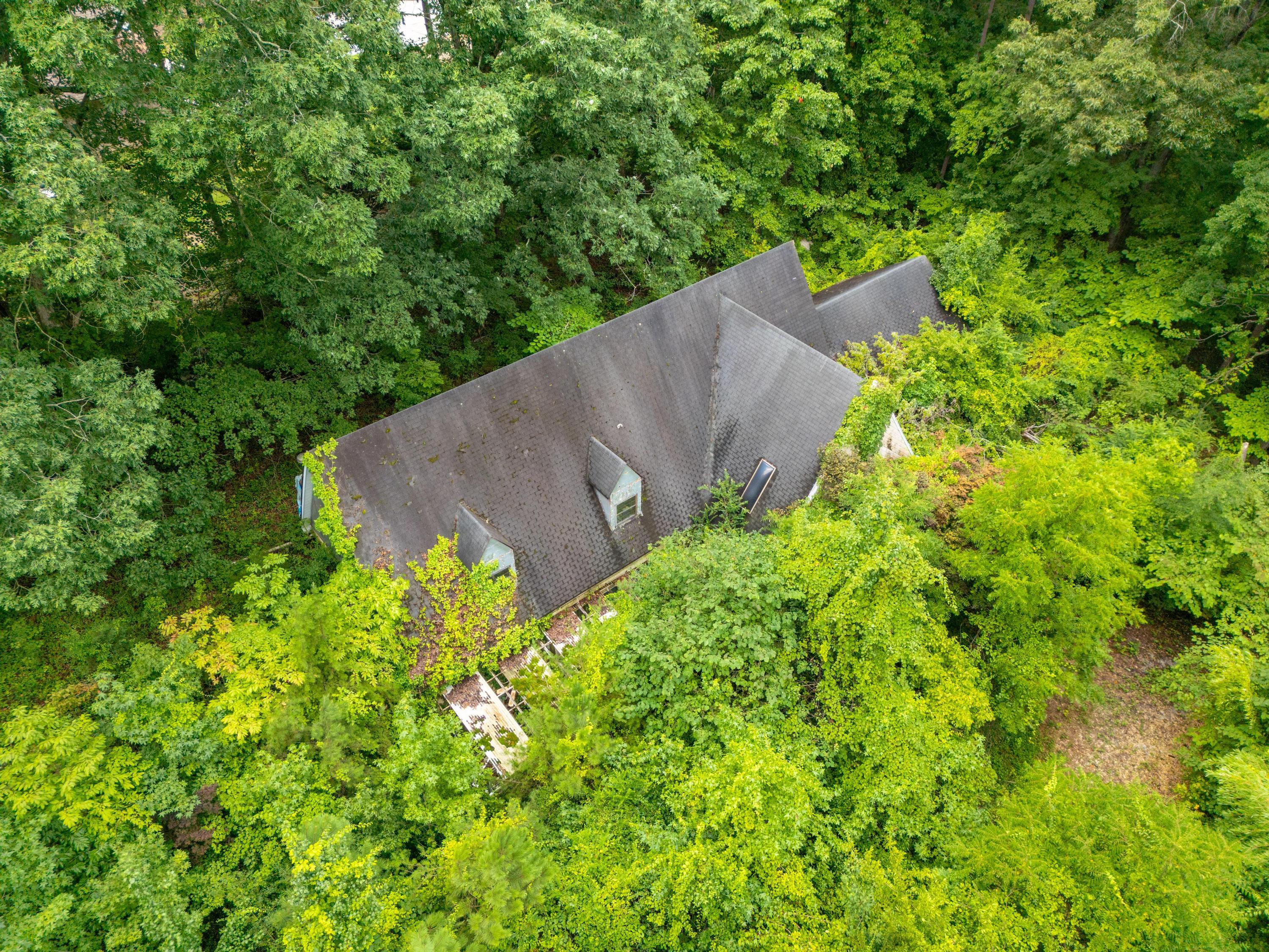 8438 Middle Valley Road Hixson, TN 37343 - Photo 9 of 22 8438 Middle Valley Rd, Hixson, TN 37343