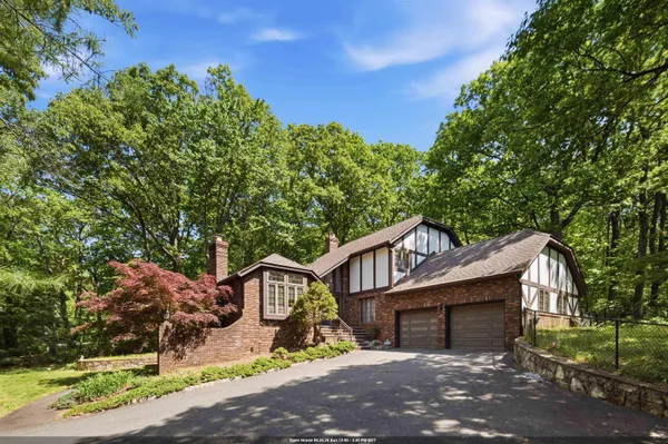 $849,000 | 2 Carol Road, Butler, NJ 07405